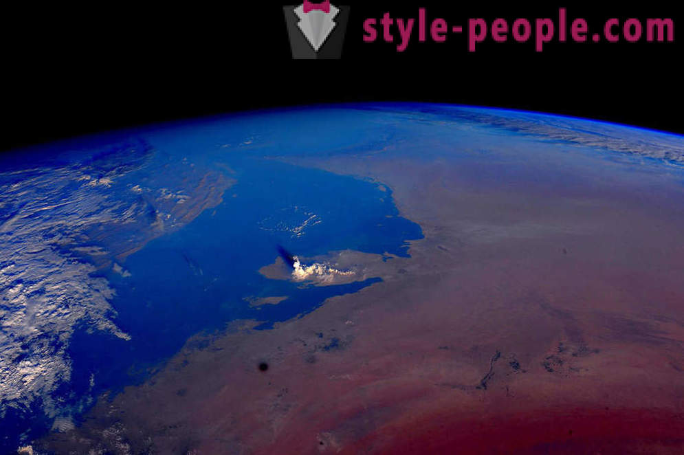 Planet: The view from omloppsbana