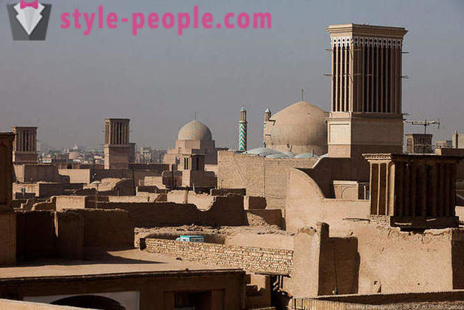 Gå på lera stad i Iran
