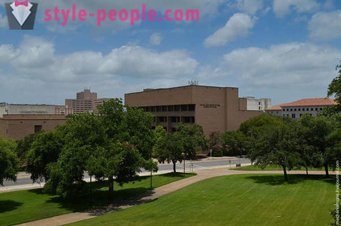 Gå till University of Texas