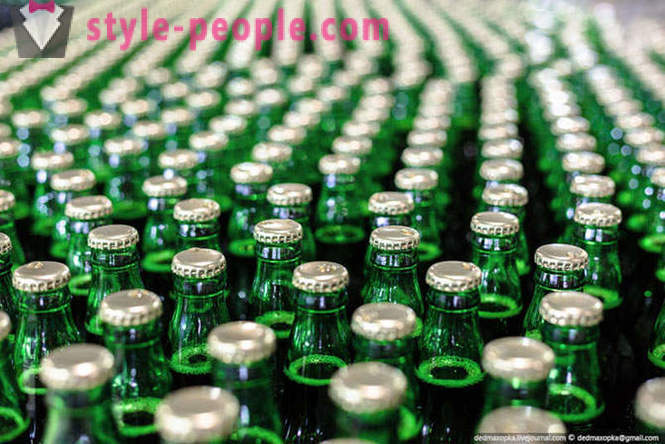 Hur man gör Heineken öl i Ryssland