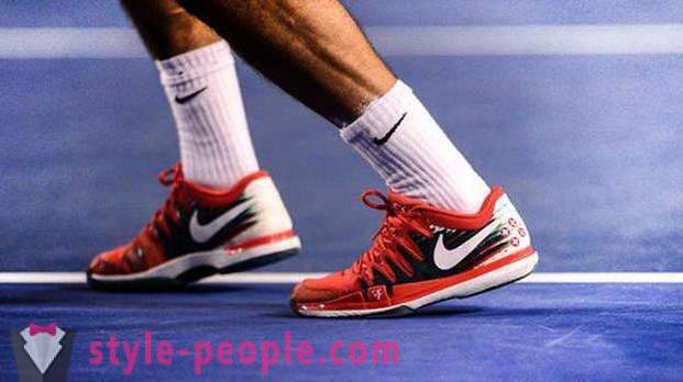 Som behöver skor för tennis?