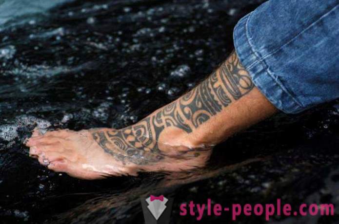 Funktioner tatueringar för män till fots