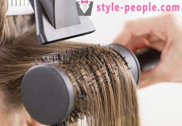 Borsta håret - professionell styling hemma