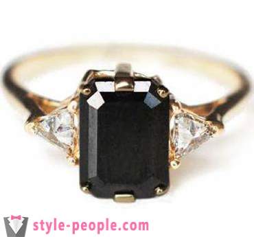 Svarta diamant smycken som används? Ring med Black Diamond