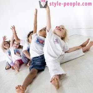 Morgongymnastik för barn och vuxna