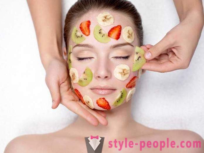Ta hand om din hud på rätt sätt: ansiktsmask av jordgubbar och andra skönhetshemligheter